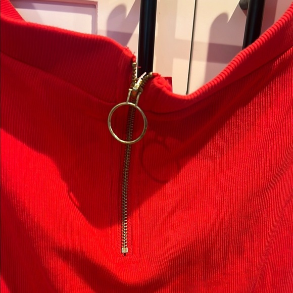 GUESS RED Blouse - Picture 2 of 4